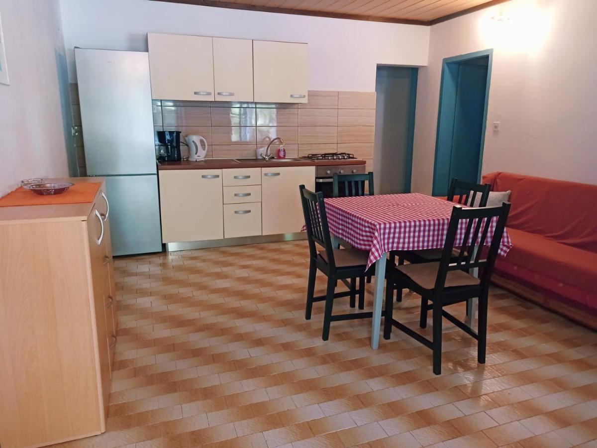 Apartments Sonija Gdinj Εξωτερικό φωτογραφία