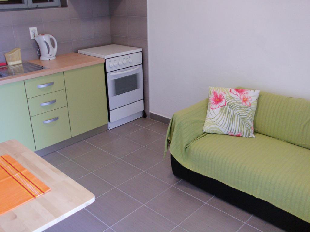 Apartments Sonija Gdinj Εξωτερικό φωτογραφία